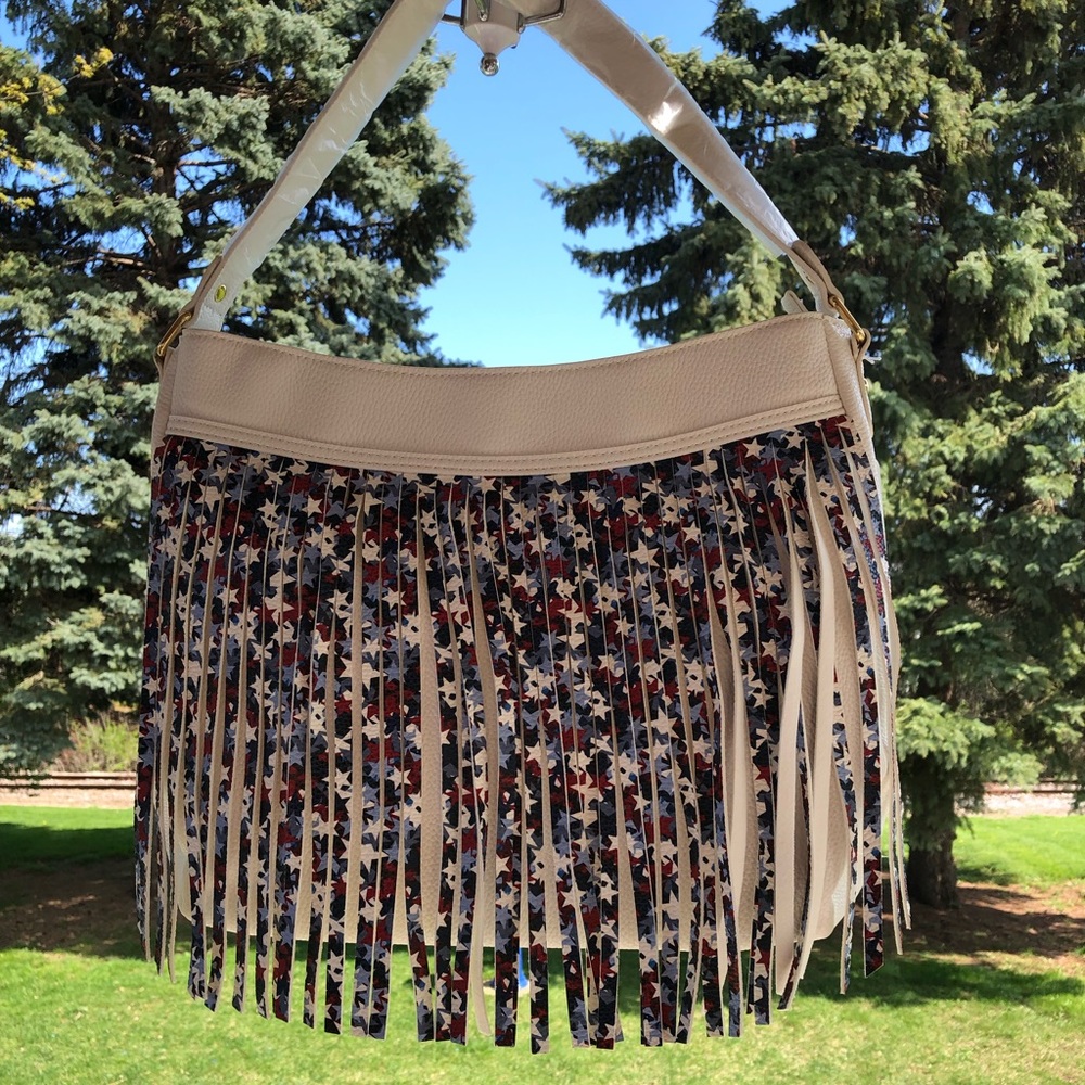 🔥NWT CHARMING CHARLIE PURSE🔥 - Picture 3 of 8